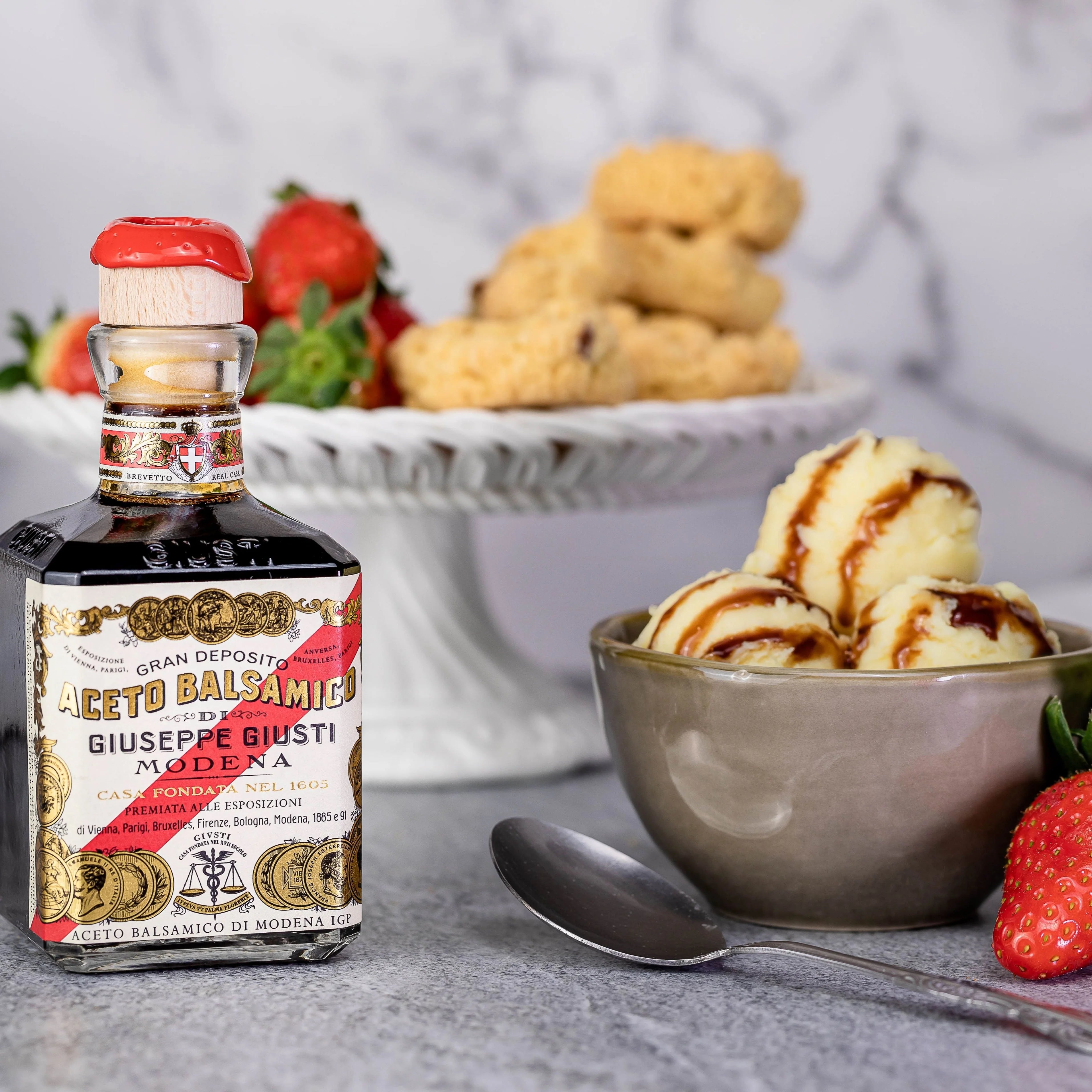 Acetaia Giusti 5 Goldmedaillen "Banda Rossa" - Cubica (0,25l) - Gourmet Markt