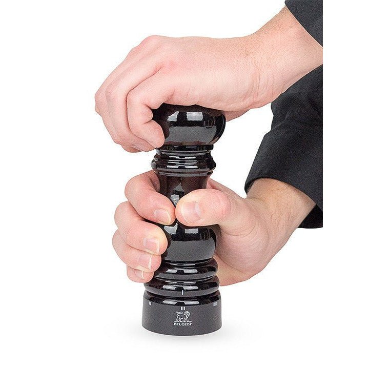 Peugeot Saveurs Peugeot Paris Pfeffermühle u'select Holz schwarz lackiert 18cm - Gourmet Markt